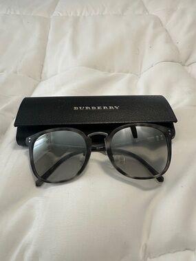 Burberry Gray Tortoiseshell Round Sunglasses